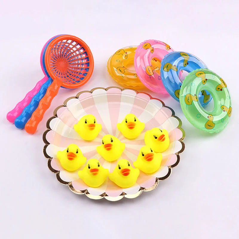 5Pcs/Set Kids Floating Bath Toys Mini Swimming Rings Rubber Yellow Ducks Fishing Net Washing Swimming Toddler Toys Water Fun