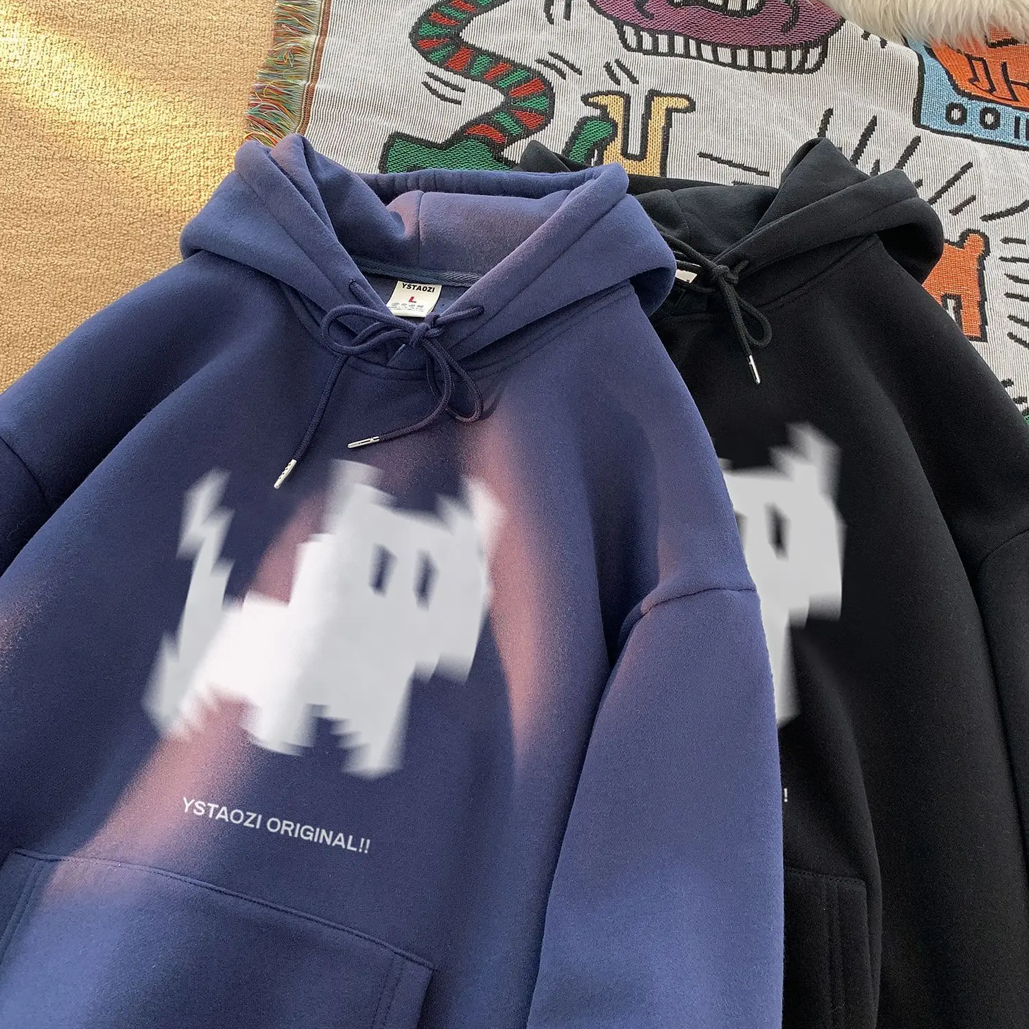 Рисунок 2 - Толстовка с принтом котят