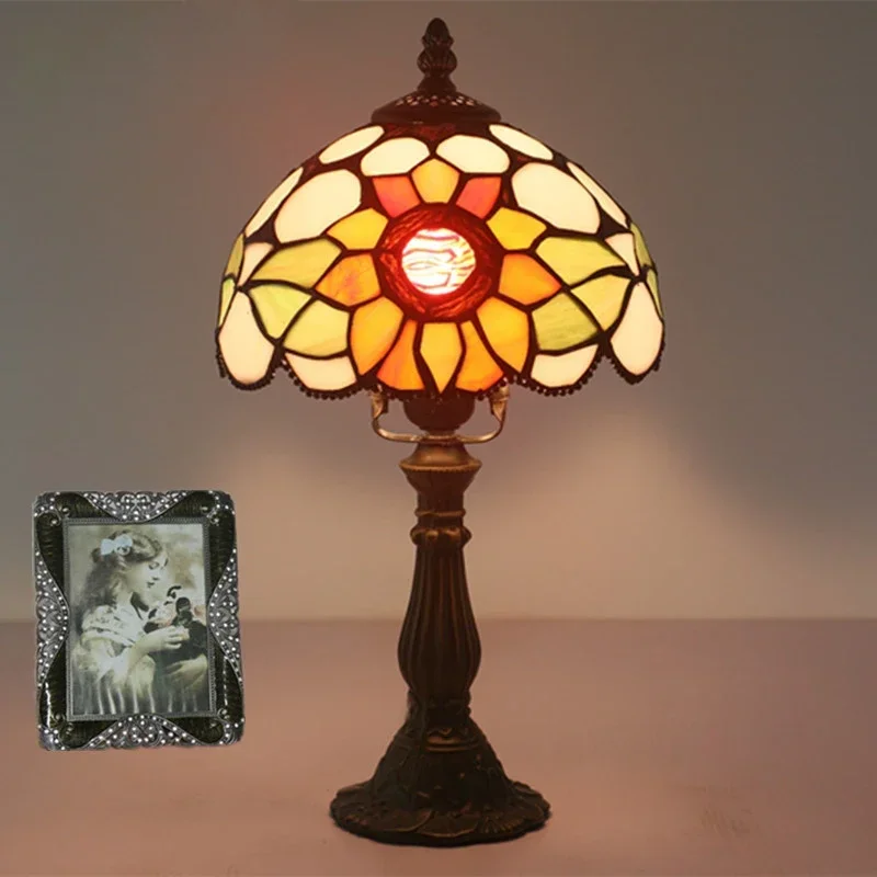 

Sunflower Bedside Lamp Tiffany Stained Glass Home Luminaria Decor Loft Bedroom Standing Desk LED Table Lights Lighting Fixtures