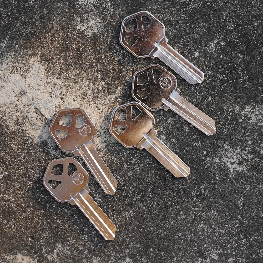 KW1 three hole hotel door thickening unit door key blank key blank material key blanks