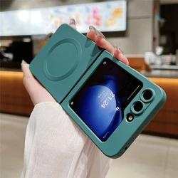 Magnetic Liquid Silicone Shockproof Case with Wireless Charging Cover - Galaxy Z Flip5 (Dark Green)