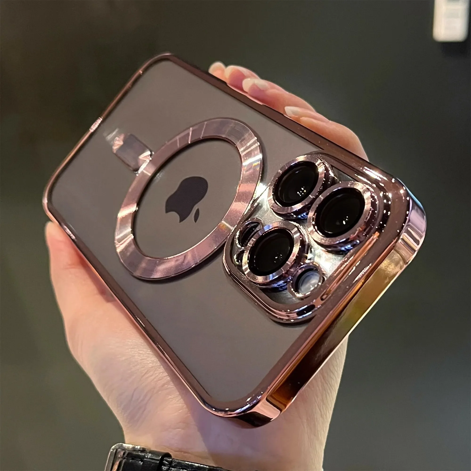 Luxury Magnetic Plating Clear Shockproof Silicone Phone Case with Magsafe Compatibility