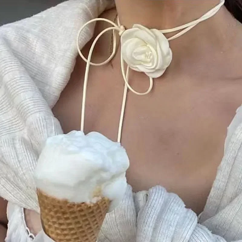 

Gothic Elegant Rose Flower Clavicle Chain Necklace for Women Adjustable Sexy Choker Mariage Jewelry Gift Y2K Fashion Accessories