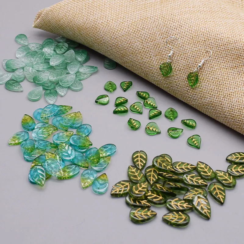 30/60Pcs A Bag 11X18mm Gold Color Glass Beads Leafs Leaves Transparent Green Loose Spacer Beads Charms Pendants Czech Glass DIY
