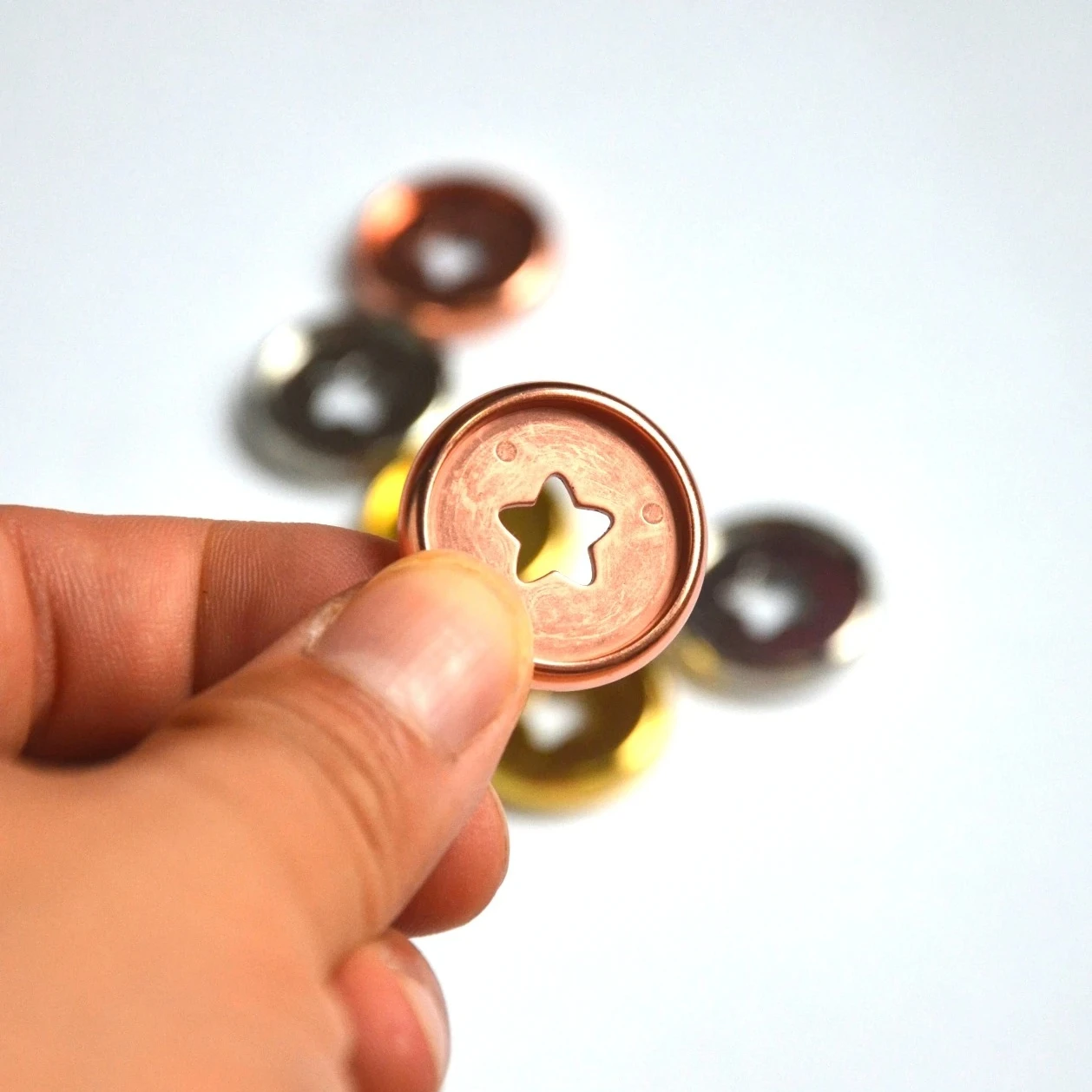 50개 27mm 루즈리프 노트북 버섯 모양 구멍 플라스틱 오각별 바인딩 버클 디스크 다이어리 수동 북 파일 바인딩 버클