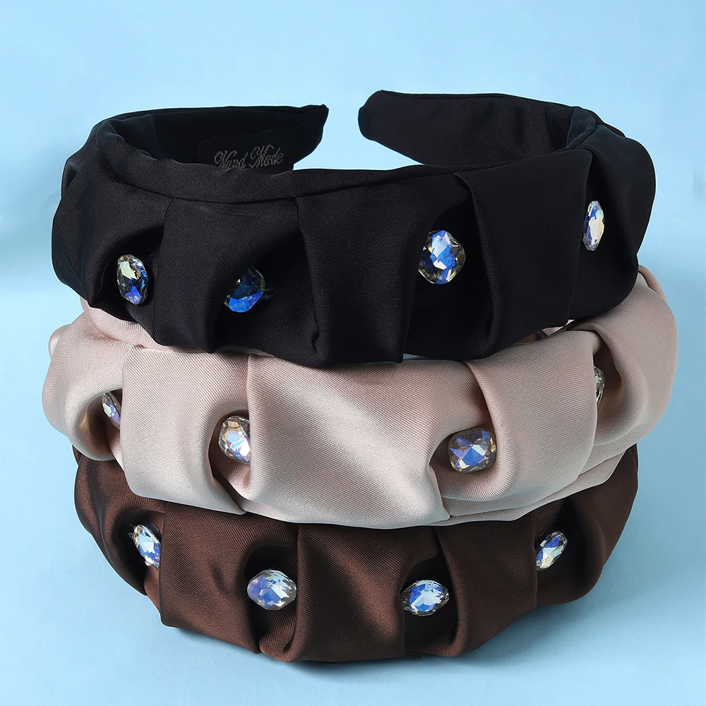 Рисунок 2 - Женская атласная лента для волос