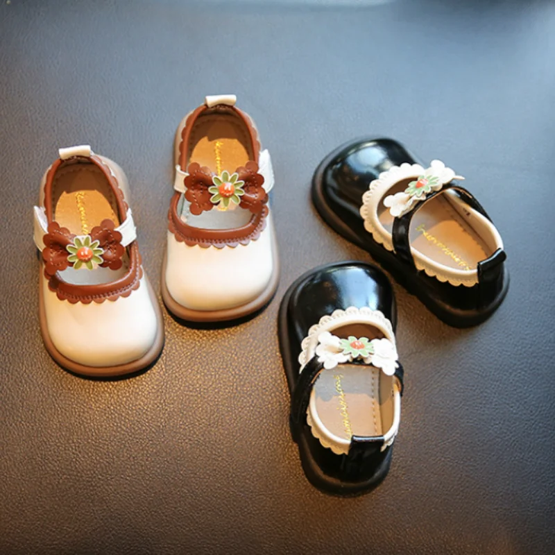 туфли для девочкиBaby Girl Leather Shoe Spring Cute Bowknot Soft Sole Princess Shoe Casual Allmatch Mary Jane First Walkers
