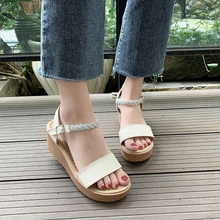 

2021 Summer Shoes Woman Crystal Platform Muffin Sandals Women Soft Leather Buckle Strap Casual Shoes Open Toe Wedges Sandals