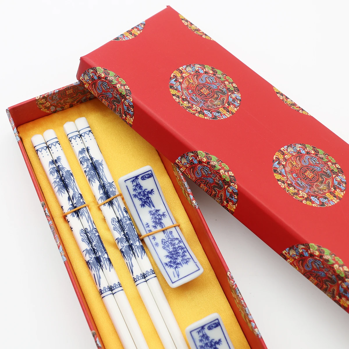 Chinese Style Jingdezhen Blue And White Ceramic Chopsticks Gift Box Souvenirs Sushi Sticks Wooden Chopsticks Beautiful Tableware