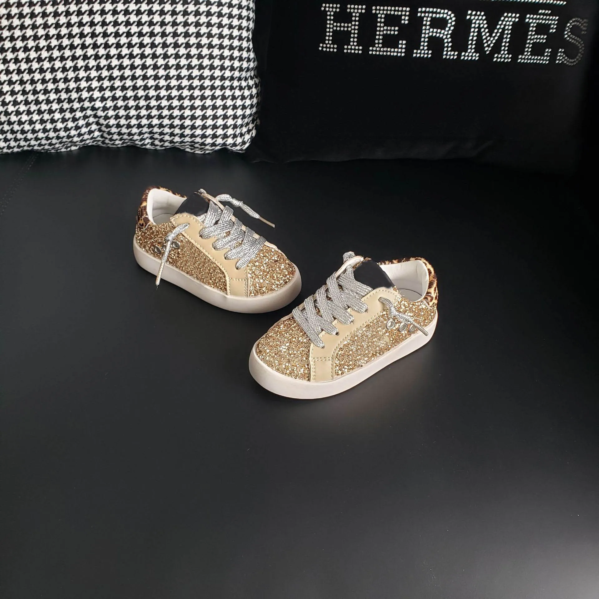 Gold Sequin Tone Sneakers Old School Leather Girl's May Glitter Leather Star Low-Top Sneakers Kids Leopard Shoes 4
