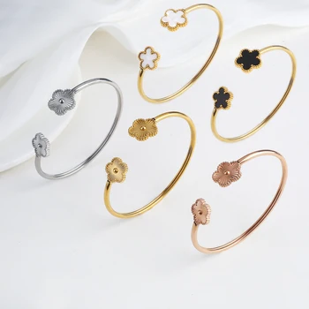 INS Hot Sale Stainless Steel Laser Five Leaf Flower Opening Ladies Bangle Classic For Woman Girl Clover Jewelry Party Gift 2024
