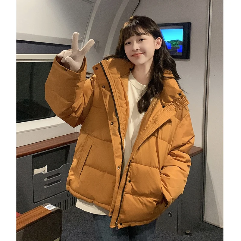 

Женский короткий пуховик с капюшоном, коричневый однотонный пуховик на утином пуху с американскими перьями Y2K, зимняя одежда 2023, черная верхняя одежда