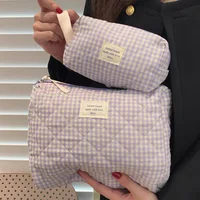 Casual Women Cosmetic Pouch Large Capacity Travel Storage Bag Sweet Plaid Ladies Makeup Bag Cotton Checkered Travel Toiletry Bag 1