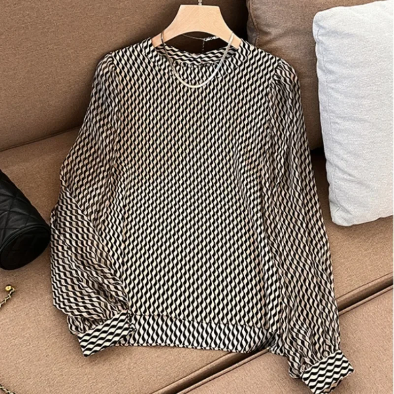 

Рубашка Женская атласная в полоску, шелковая винтажная Свободная блузка с круглым вырезом, Топ с длинным рукавом, весна-лето