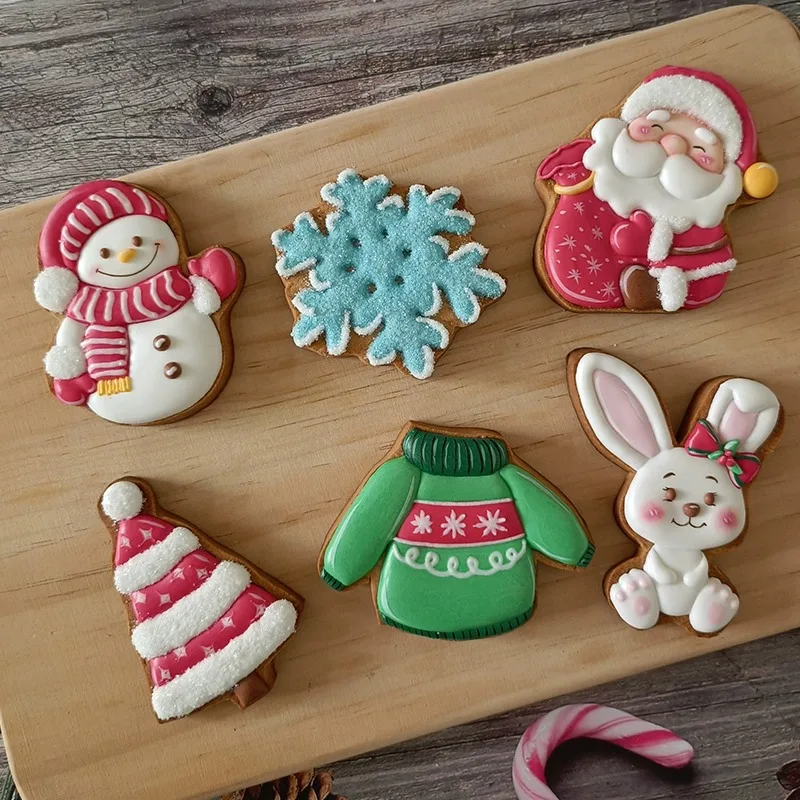 

Merry Christmas Cookies Cutters Embossing Santa Claus Elk Xmas Tree Snowman Pattern Fondant Biscuit Mold Cake Decorations Tools