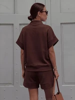 Ensemble coordonné pull demi-zip et short gris chiné à col montant pour femme, idéal pour le printemps-été 2026, tenue décontractée ou de bureau 6