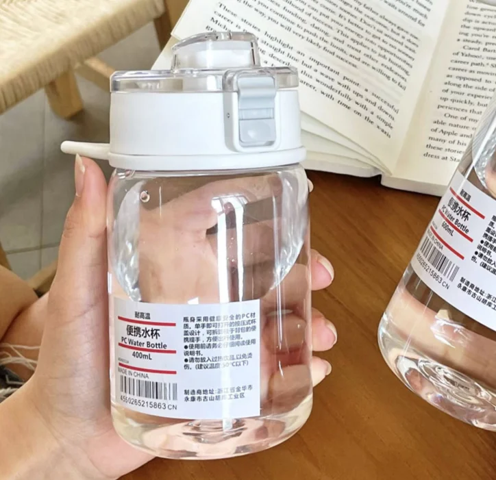 Description Picture 4 of item350/550/800Ml  Water Bottle With Time Scale Portable Transparent Kawaii Water Bottle Sports Water Cup Plastic Handy Cup