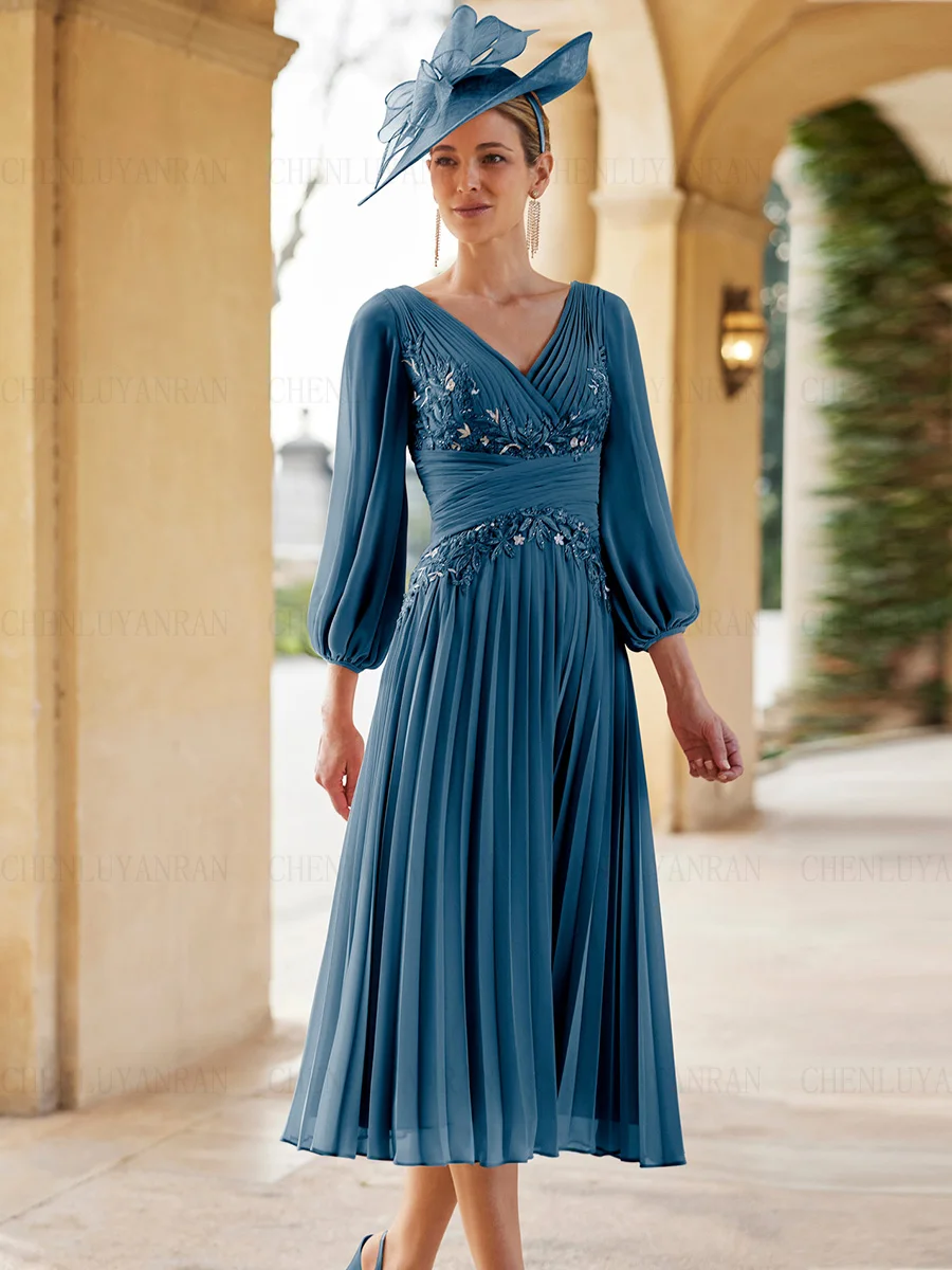 sachin and babi light blue dress Nicole Miller, Tonya Preowned Wedding Dress Save 69% main image 0