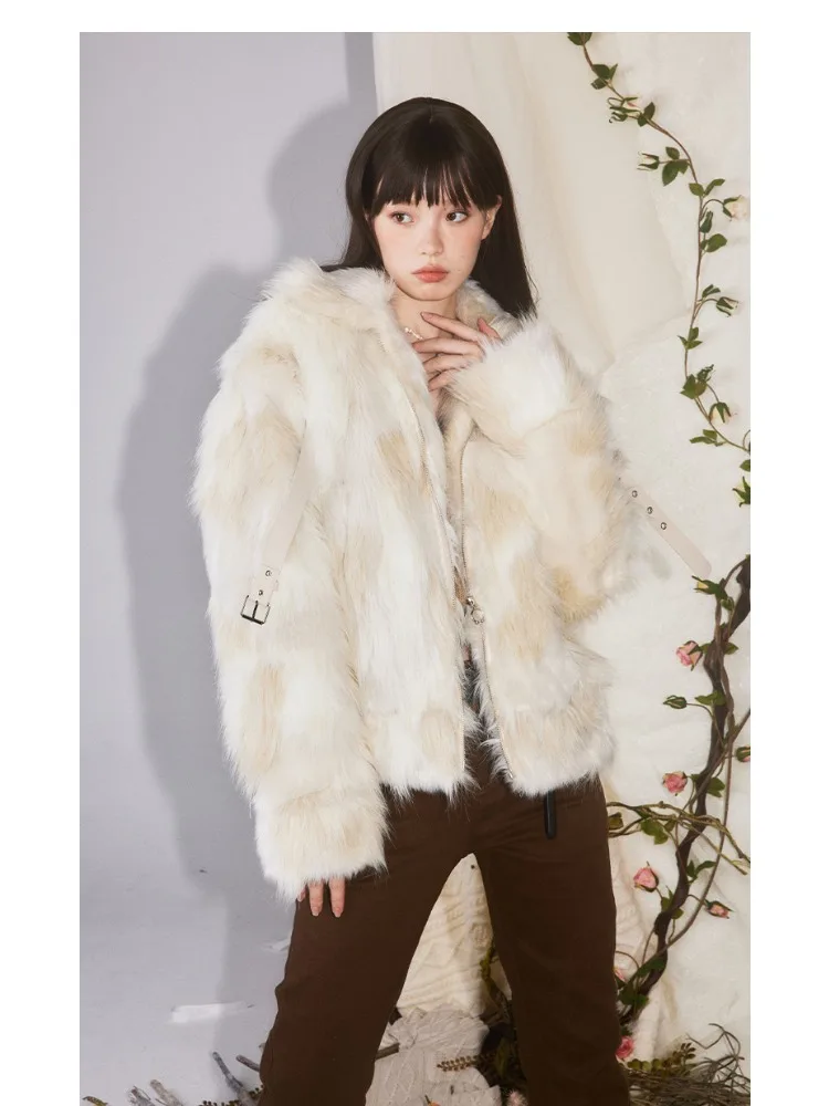 Warm Long Fur Coat for Women Eco-friendly Fur Coat Furry Integrated Jacket Faux Fur Jacket Vintage Winter Clothes  2023