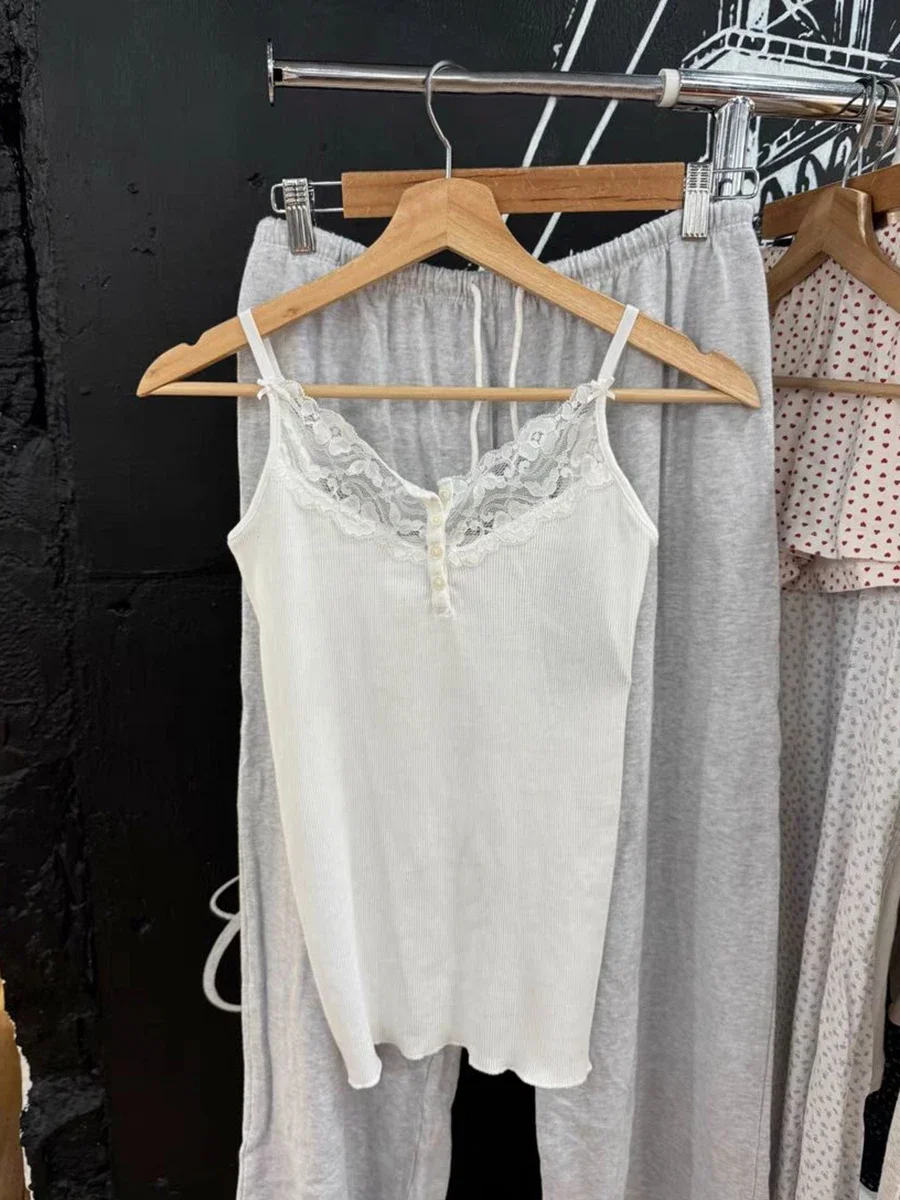 White-lace