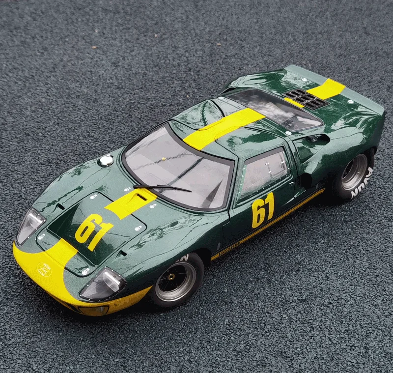 

Solido 1:18 Fo~rd GT40 MK1 Le Man Jim Click 1966 #61 racing car model
