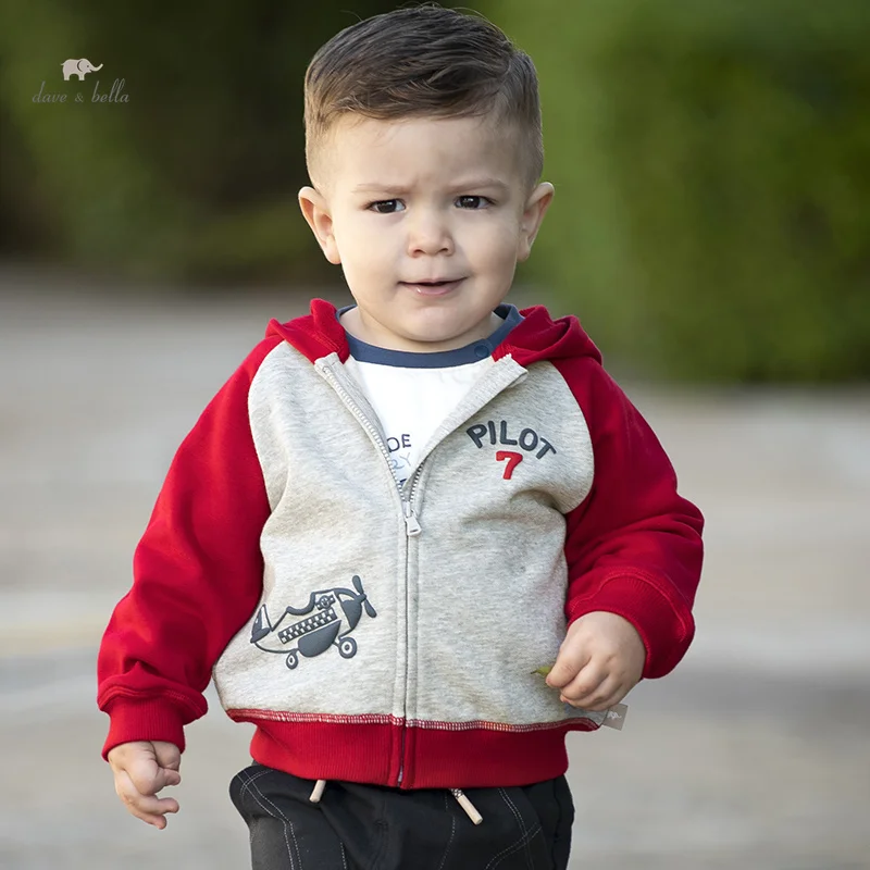 

Dave Bella Spring Children Boys Outdoor Jacket Red Cotton Baby Boys Coat Spliced Hooded Toddler Boys Outfits DB1240403