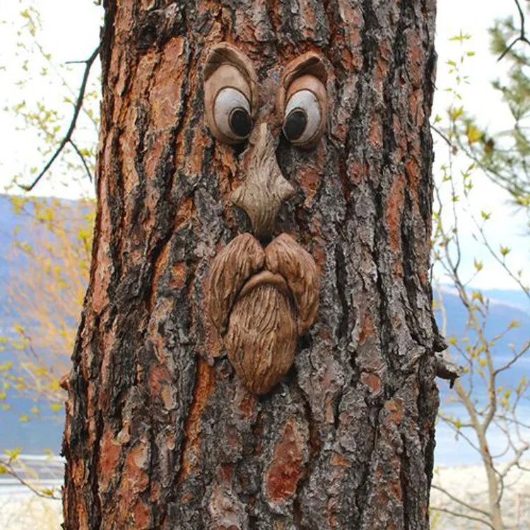 

Halloween Outdoor DIY Ornaments Bark Ghost Face Facial Features Old Man Tree Hugger Yard Art Decorations Monsters Sculpture