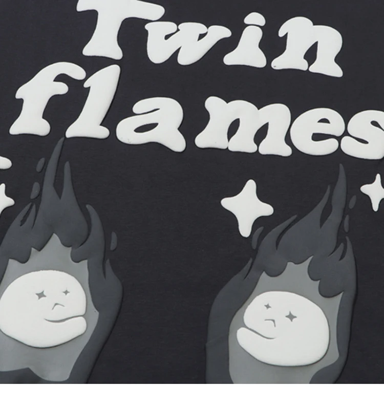 Twin Flames Graphic Print T-Shirt S19f774bcd7ac4e1b9f7a71215719427ct