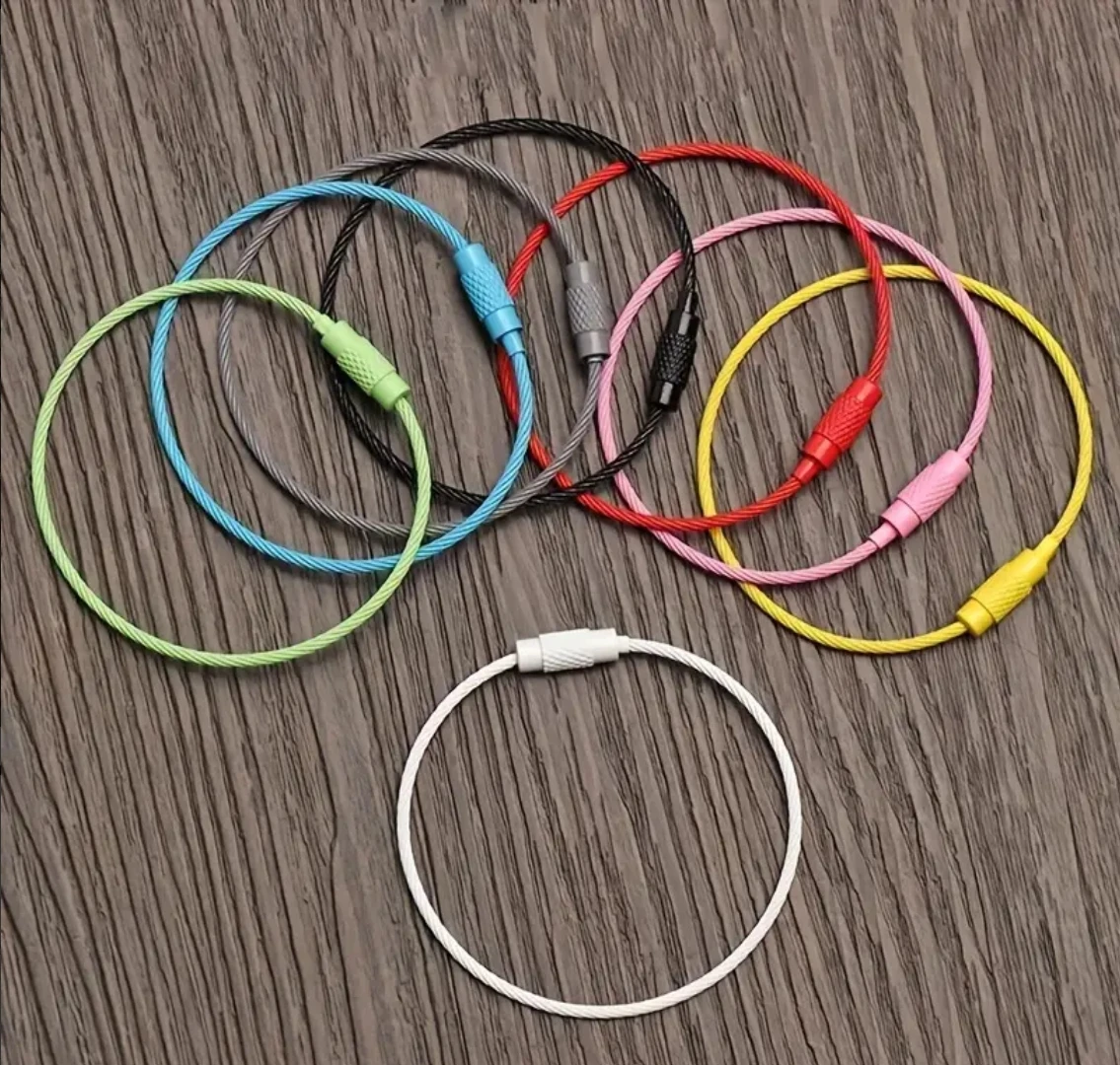 Description Picture 4 of item5PCS Candy Color Spray Paint Wire Ring Paint Wire Rope With Button Rotating Screw Key Ring Key Chain Accessories