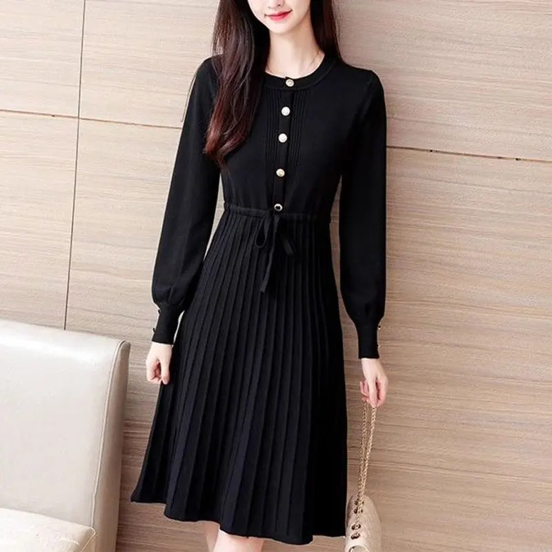 Abiti lavorati a maglia con bottoni o-collo di base autunno inverno tinta unita a-line coulisse abbigliamento donna Casual Fashion Folds Midi Dress 2