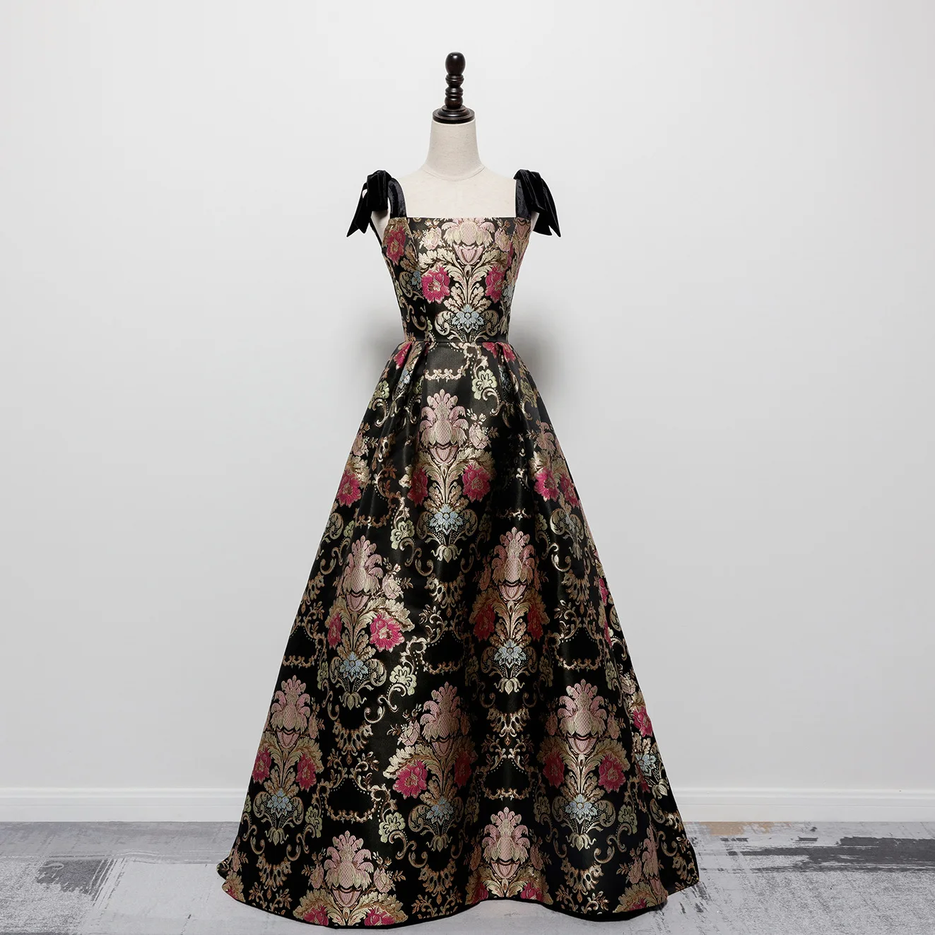 Black palace bride wedding toast dress dinner party annual meeting performance wedding dress evening dress supply