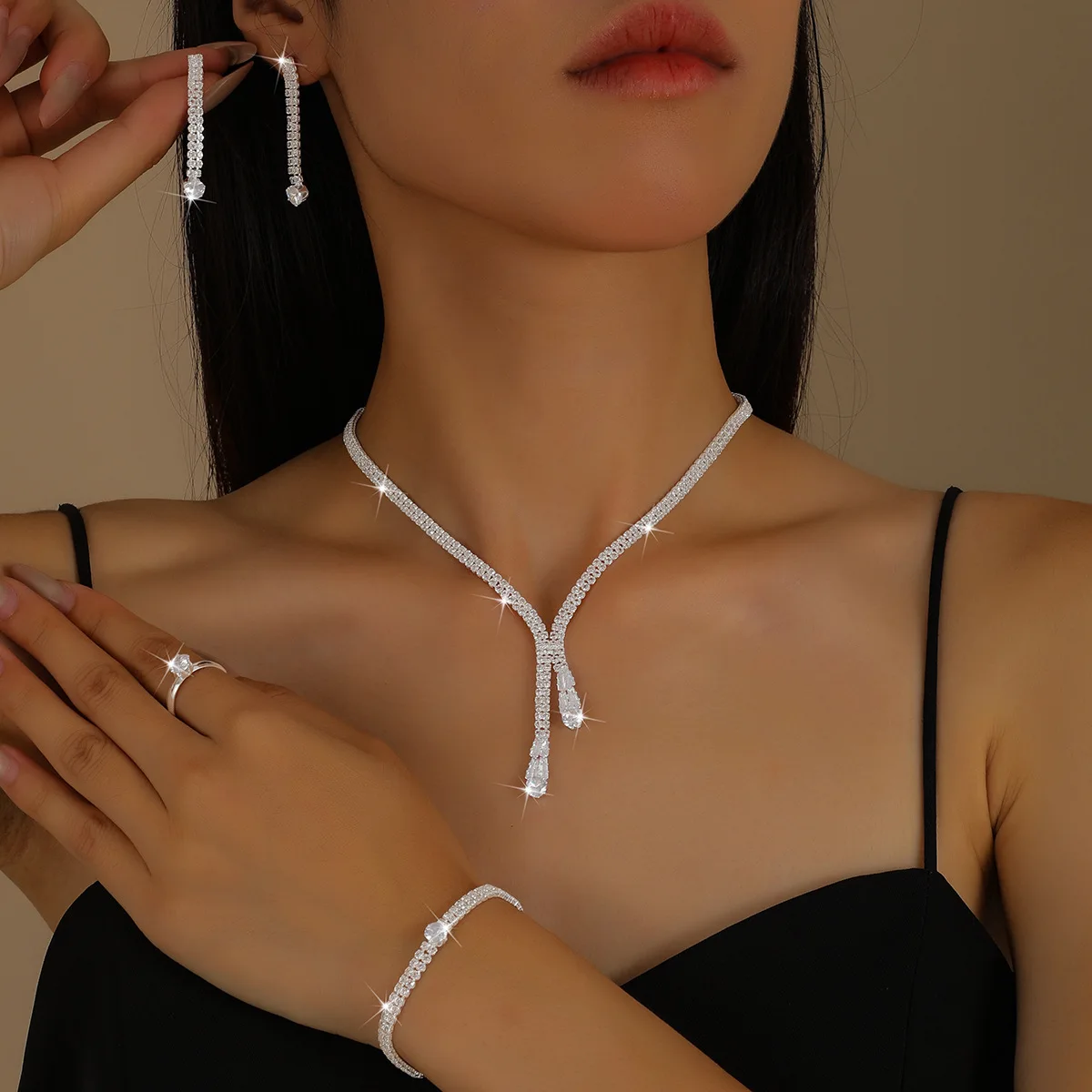 طقم شيمر إليغانس الذهبي