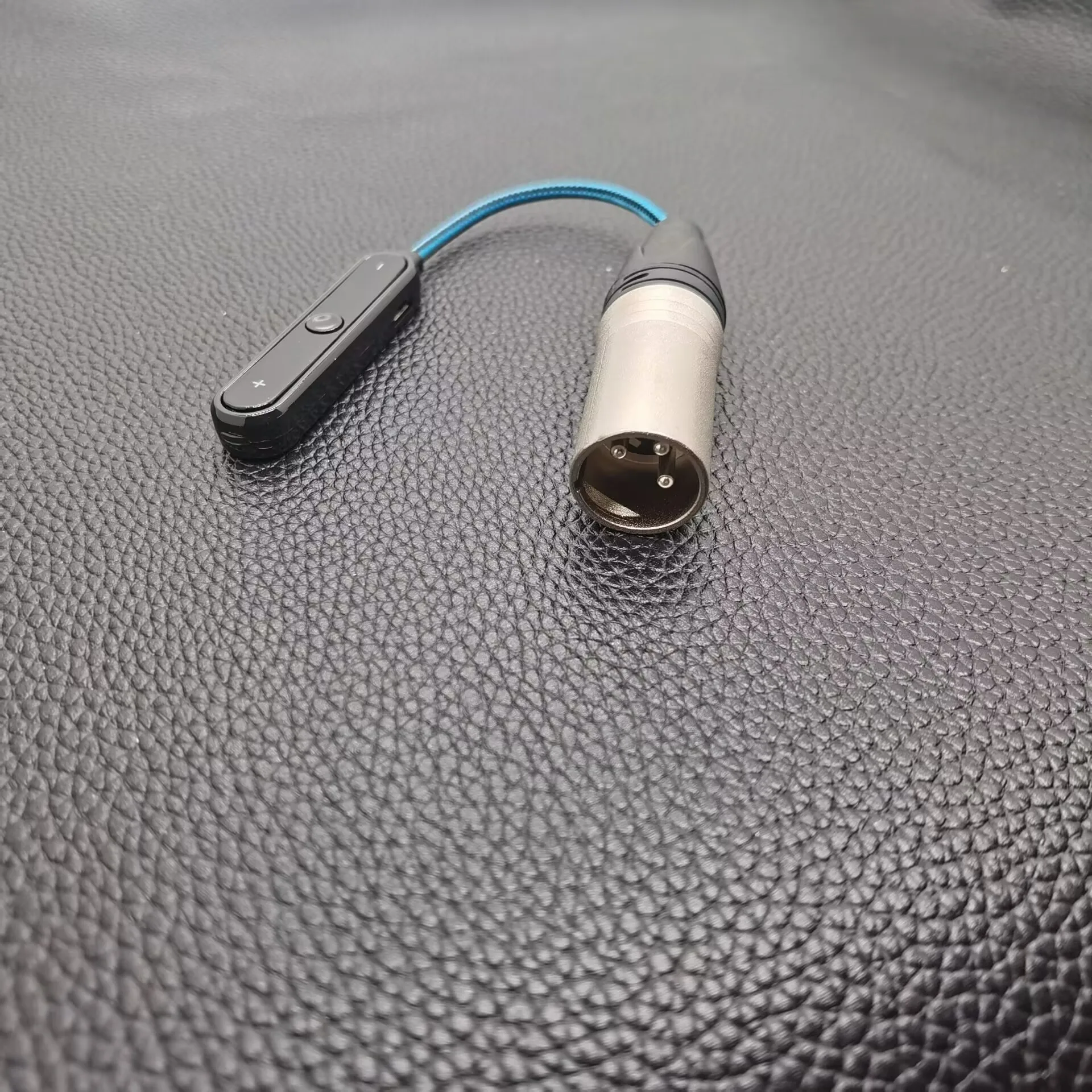 XLR Bluetooth Wireless Adapter Cable with Mic Remote Bluetooth V5.2 Receiver 3Pin XLR Male / Female