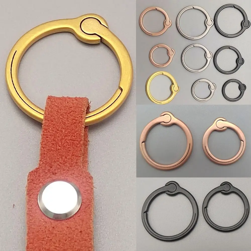 

Real Key Rings New Super Lightweight Titanium Alloy Keychains Buckle 25/30mm 5 Colors Man Car Keychain Male Creativity Gift