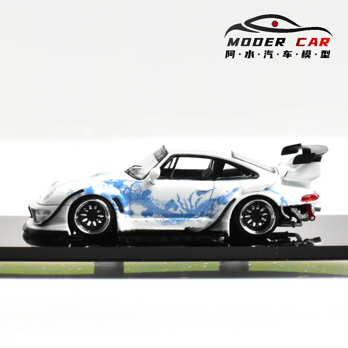 SW 1:64 RWB 993 라우-벨트 루미네이티드 다이캐스트 모델카