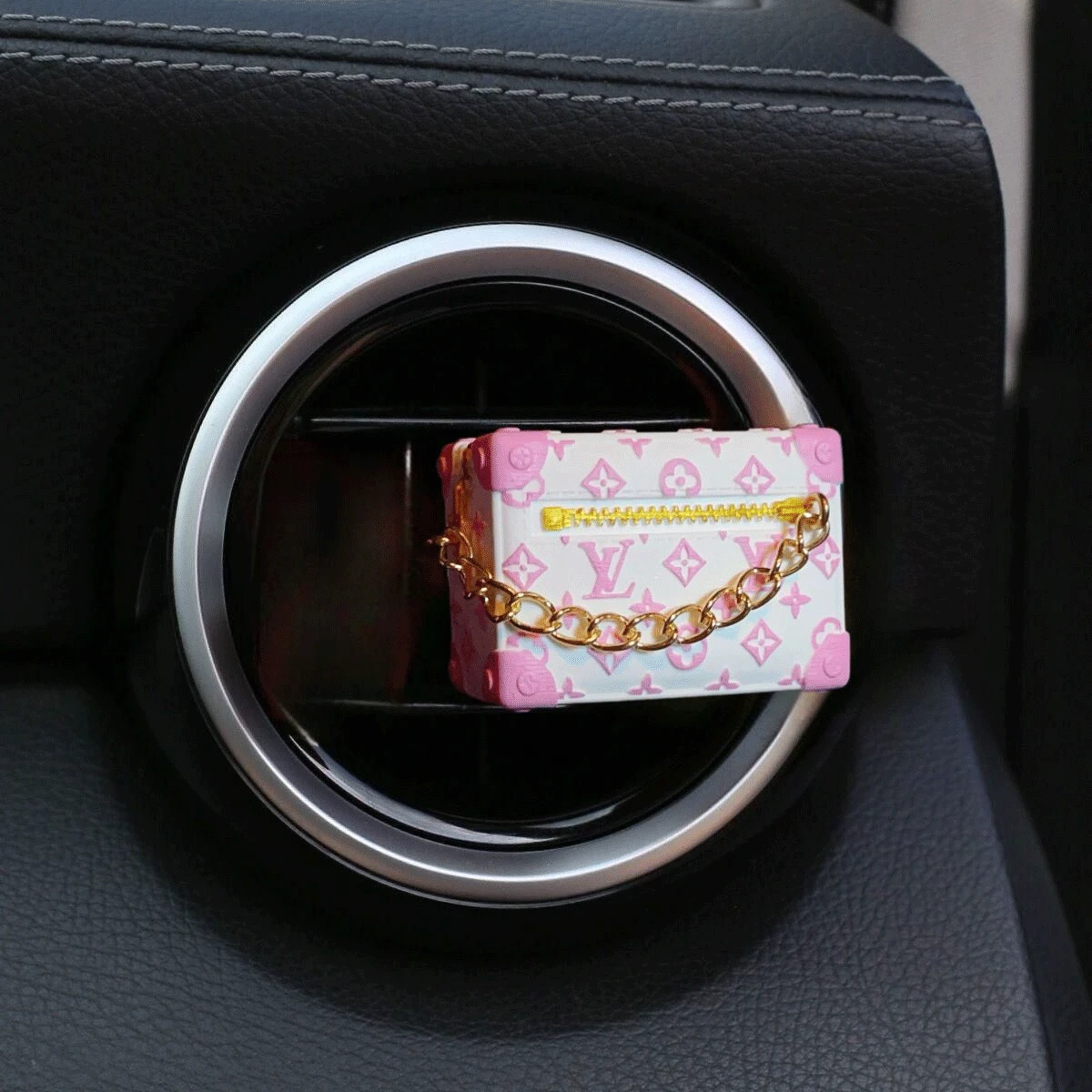Car Aromatherapy Ornaments Advanced Air Outlet Control Decorative