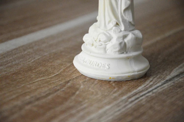 ���縯 �ŷ��� ���� ���� LOURDES �ư��� ���� ���� ���, ĳ���� �ǱԾ� ���� ����