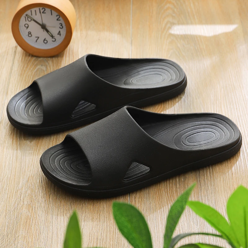 

2022 Women's Summer Indoor and Outdoor PVC Non Slip Couple Bathroom Bath Soft Bottom Men's Cool Slippers
