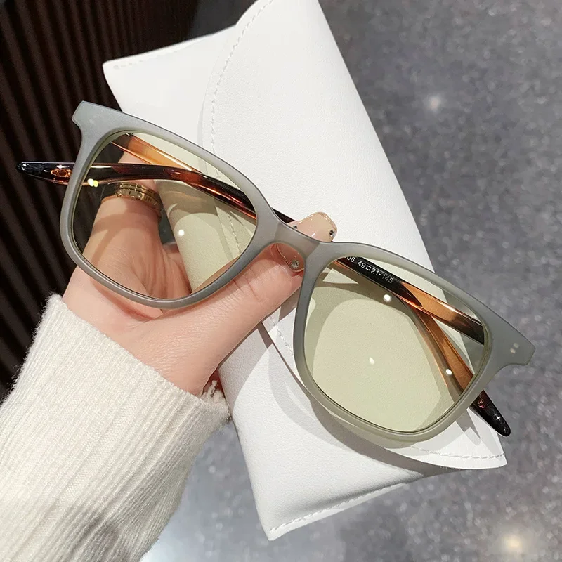 

Women Trendy Square Frame Sun Glasses Ladies Cat Eye Gradient Sunglasses Unisex Fashion UV400 Sun Shade Party Decoration Eyewear