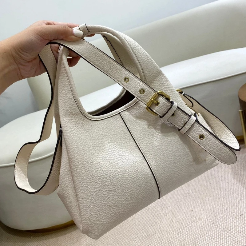 

Genuine Leather Shoulder Bag for Women Shoulder Slanting Tote Underarm Leather Women's Bag Simple Fashion Vegetable Basket