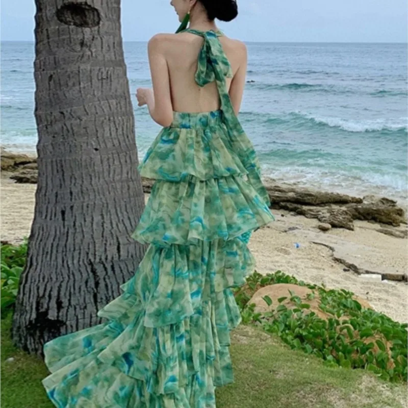 

Seaside Holiday Green Blooming Halter Backless Dress Atmosphere Layer Cake Beach