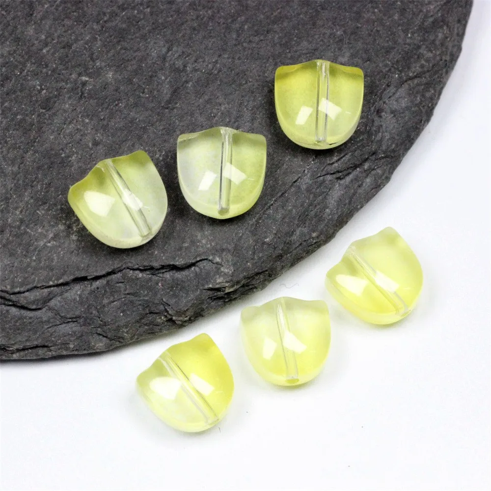 30pcs Multicolor Tulip Flower Glass Beads
