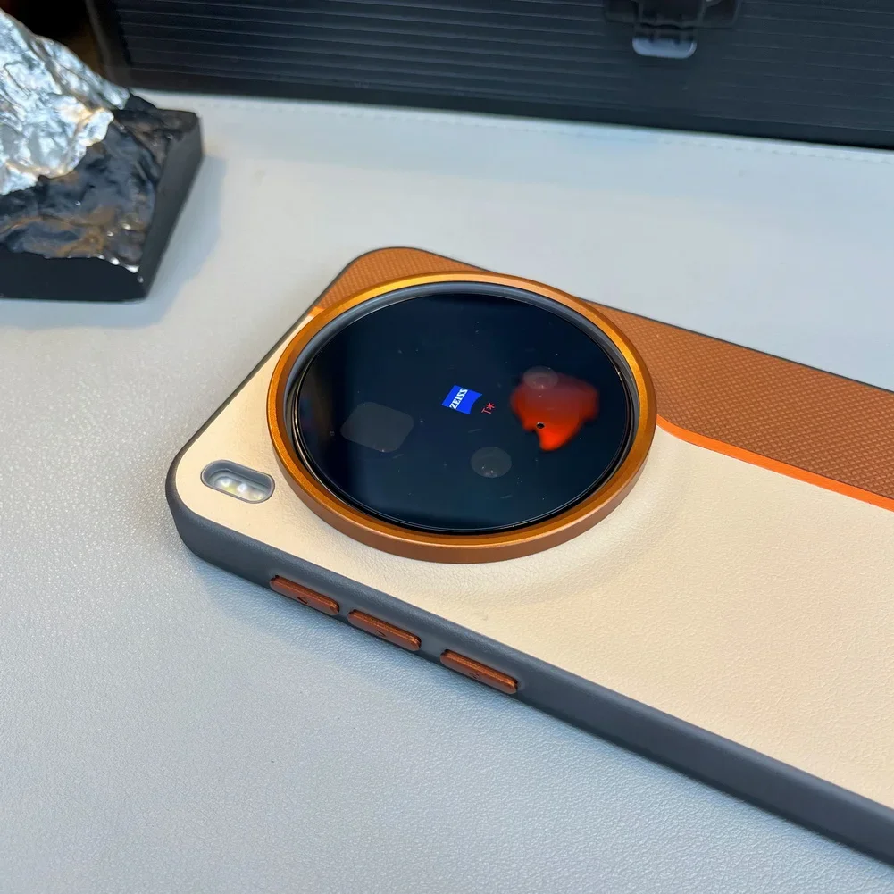 Magnetic Three-Color Leather Case with Shock-Resistant Metal Lens Frame and Magsafe-Compatible Buttons