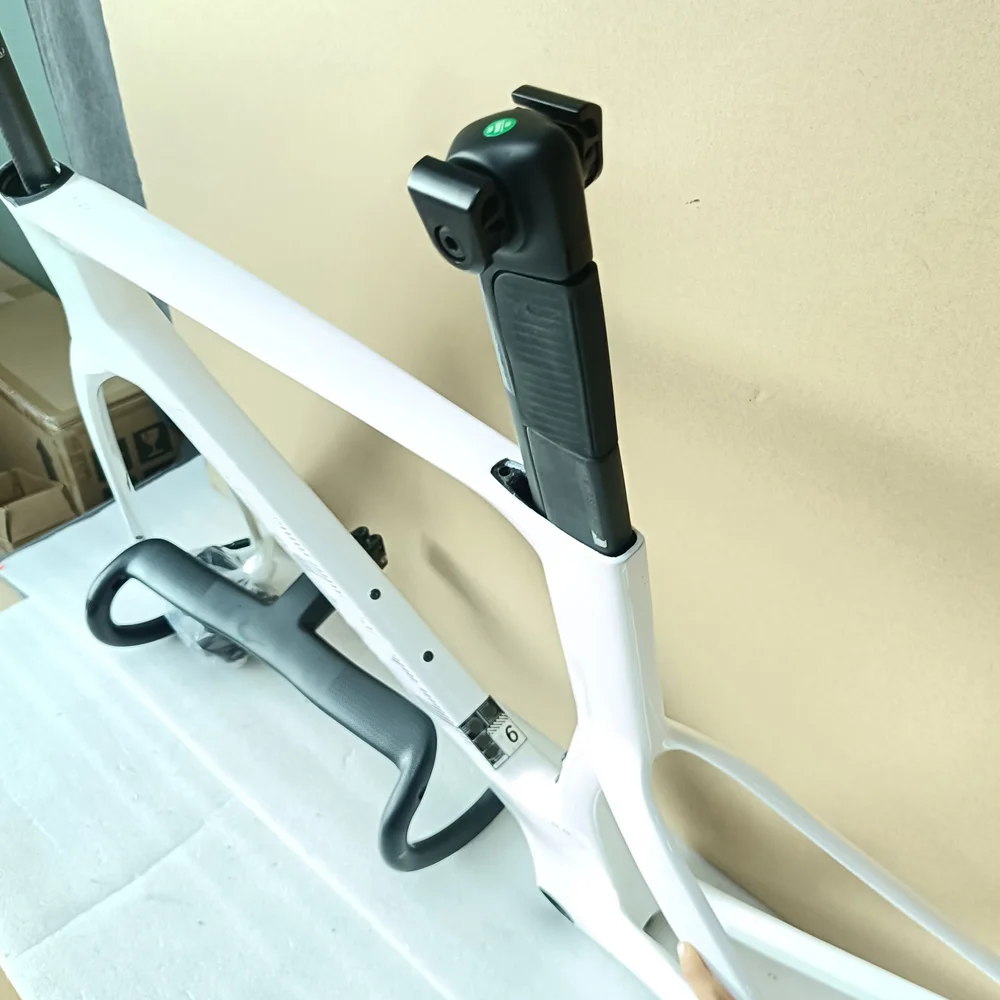 Fo1lRc20UltimateCarbonRacefietsFrame2024NieuweCarbonFiets