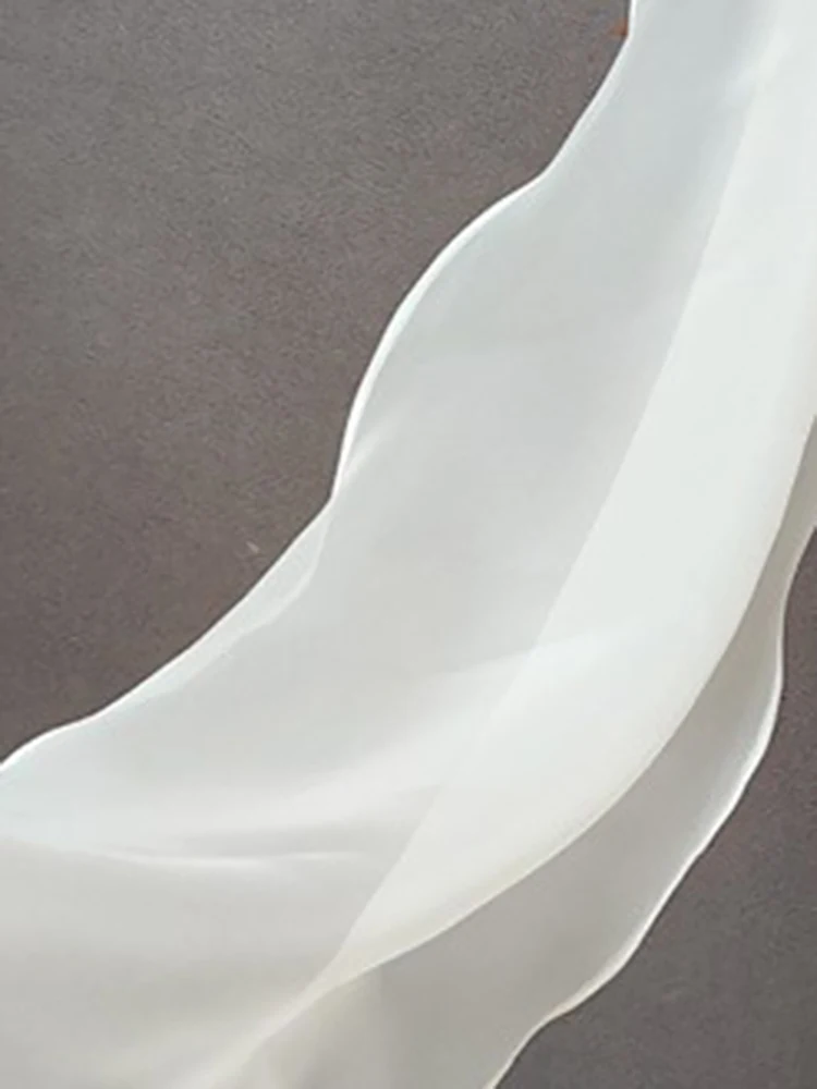 Рисунок 4 - Женские длинные перчатки из газовой ткани DEAT