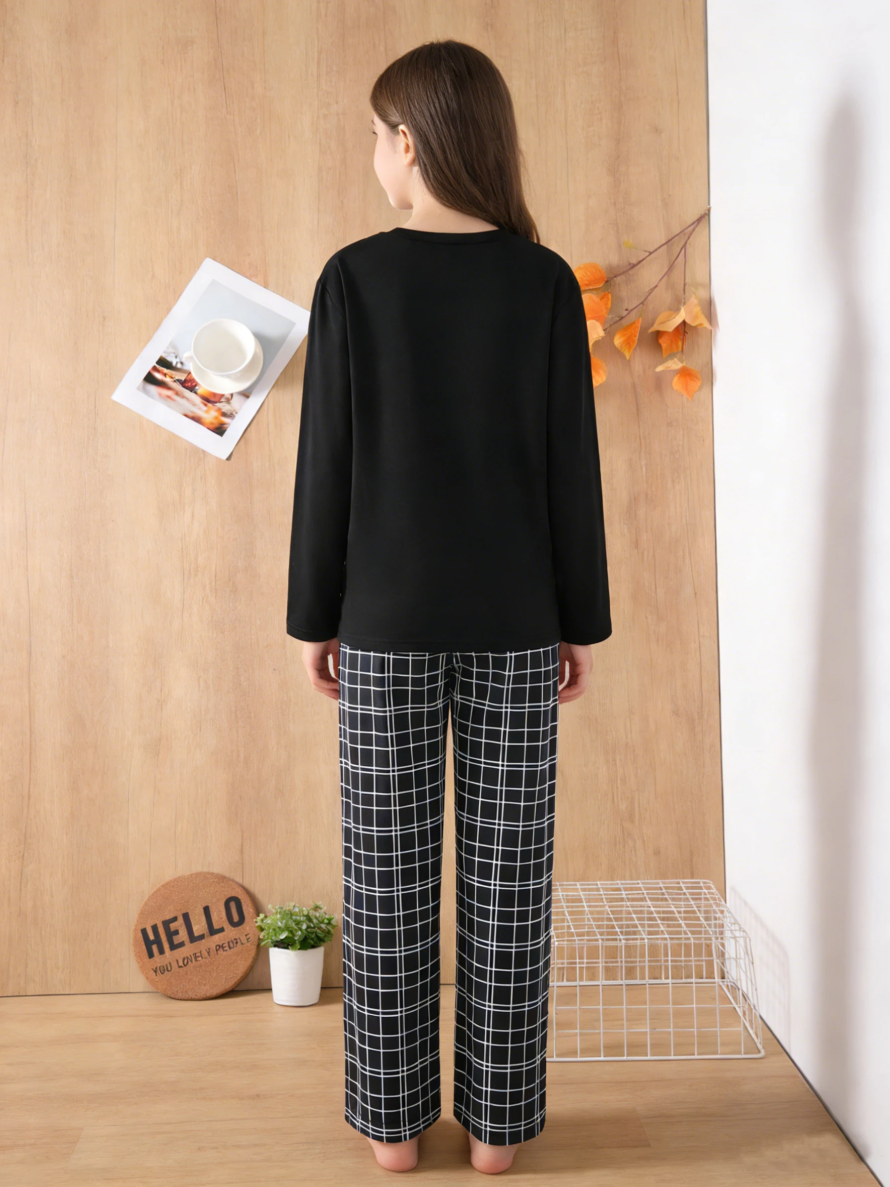 Boys' and girls' sleepwear sets for spring and autumn, men's and girls' tops, pants, and home wear, suitable for home wear - 2