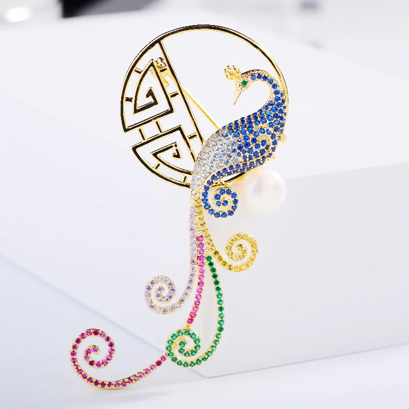 Ethnic Natural Freshwater Pearl Peacock Window Head Broochpins Elegant Temperament Zircon Bird Brooches for Woman Accessories