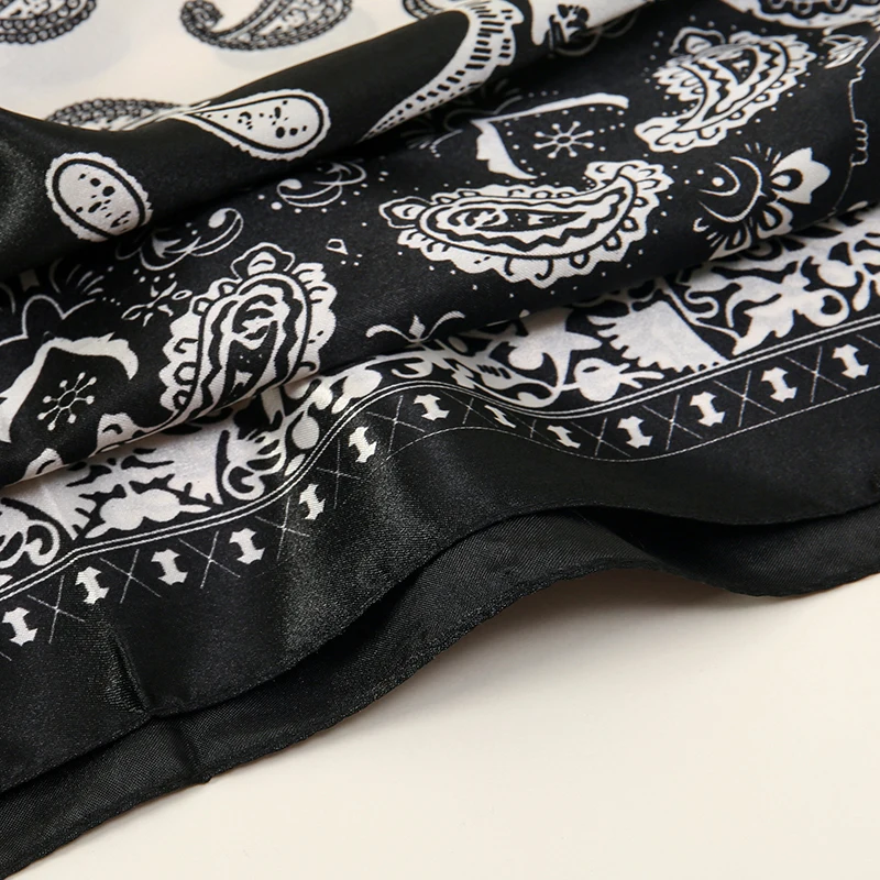 90*90CM Quadratische Seidenschals für Damen, Hijab-Tücher, Modische Paisley-Druck Kopftücher, Damen-Kopftuch, Foulard, Bandana, Strand-Kopftuch – Detail 13