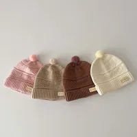 2023 Cute Pom Kids Knitted Hat With Label Newborn Baby Beanie Caps Autumn Winter Cute Ball Infant Toddler Warmth Wool Hat 3