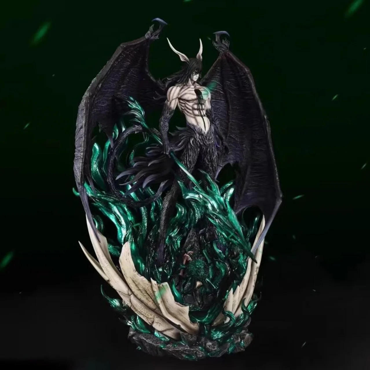 BLEACH ブリーチ ウルキオラ 黒崎一護 フィギュア 新しいブリーチフィギュアウルキオラシファー黒崎一護日本アニメ PVC